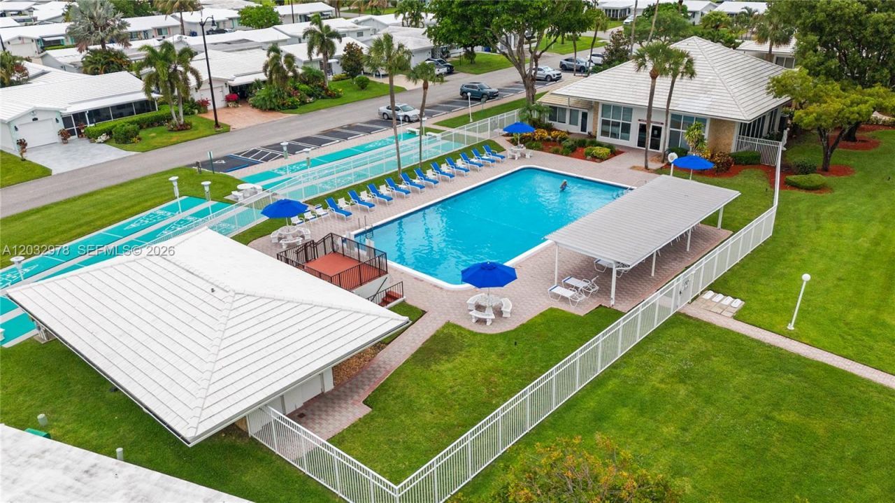 2930 NW 1st Dr , Pompano Beach, FL 33064 Photo