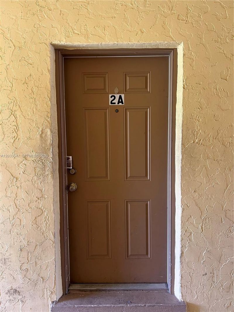 2916 NW 55th Ave , Unit 2A, Lauderhill, FL 33313 Photo