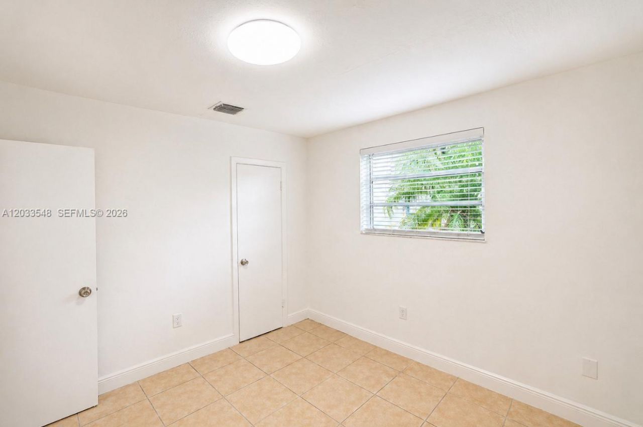 7190 W 11th Ct , Unit 4, Hialeah, FL 33014 Photo
