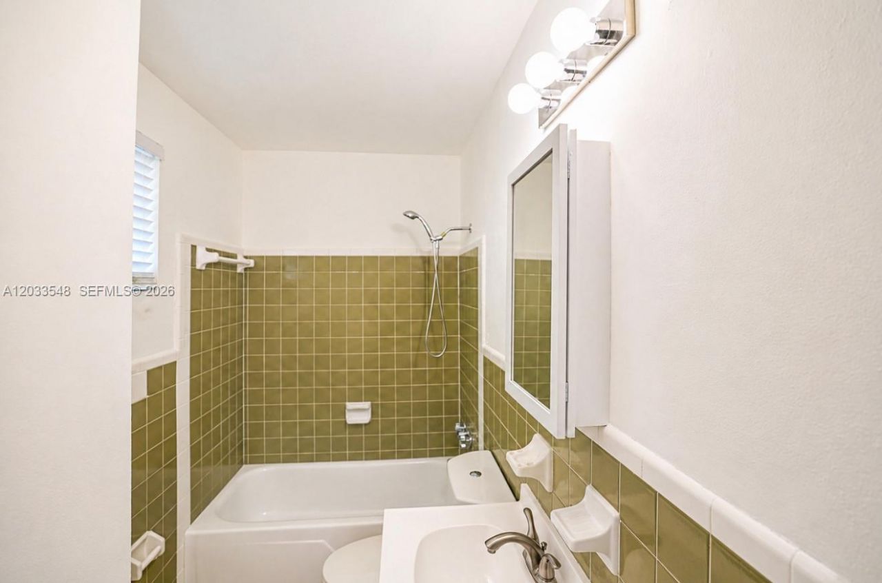 7190 W 11th Ct , Unit 4, Hialeah, FL 33014 Photo