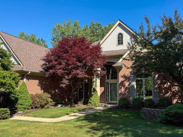 6576 Kennesaw Road, Canton, MI 48187