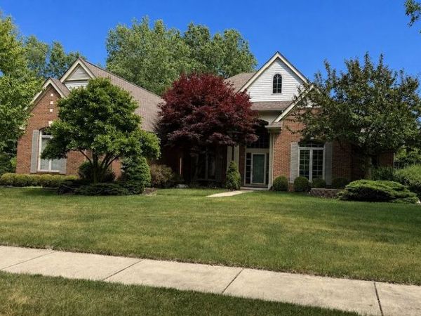 6576 Kennesaw Road, Canton, MI 48187