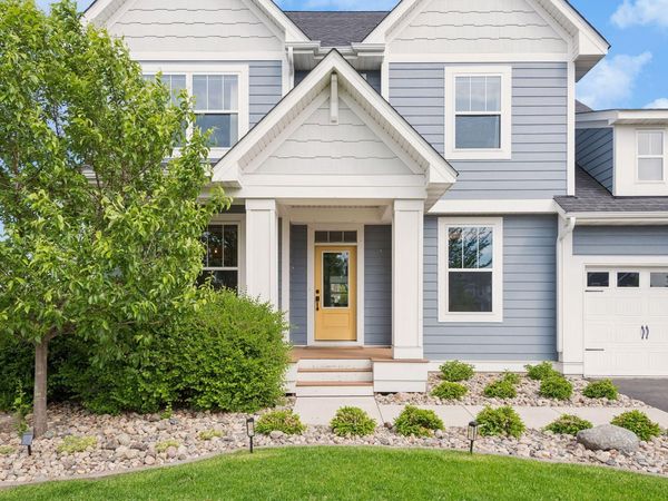 4392 Millstone Court , Chaska, MN 55318