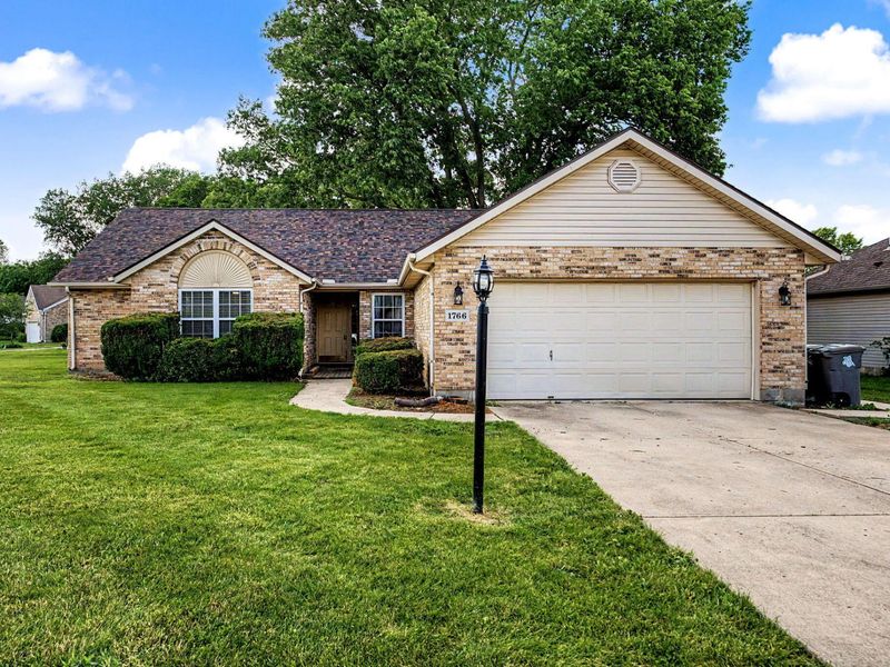 1766 Saratoga Drive, Troy, OH 45373 Photo 1