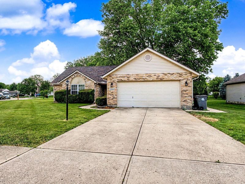 1766 Saratoga Drive, Troy, OH 45373 Photo 4