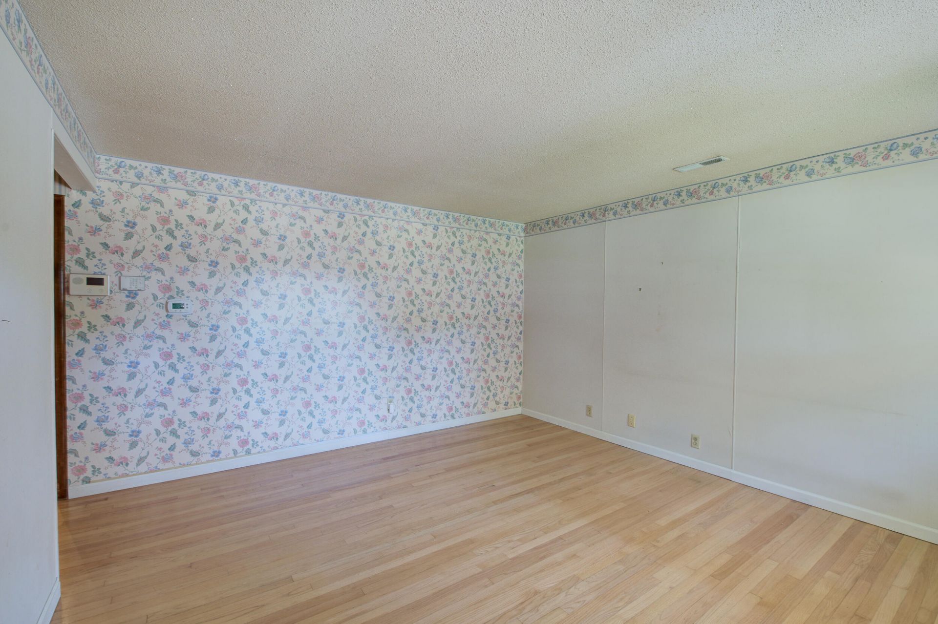 5310 Eileen Street Photo 27