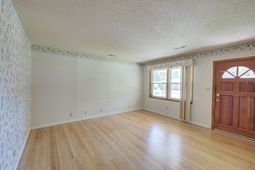 5310 Eileen Street photo 4