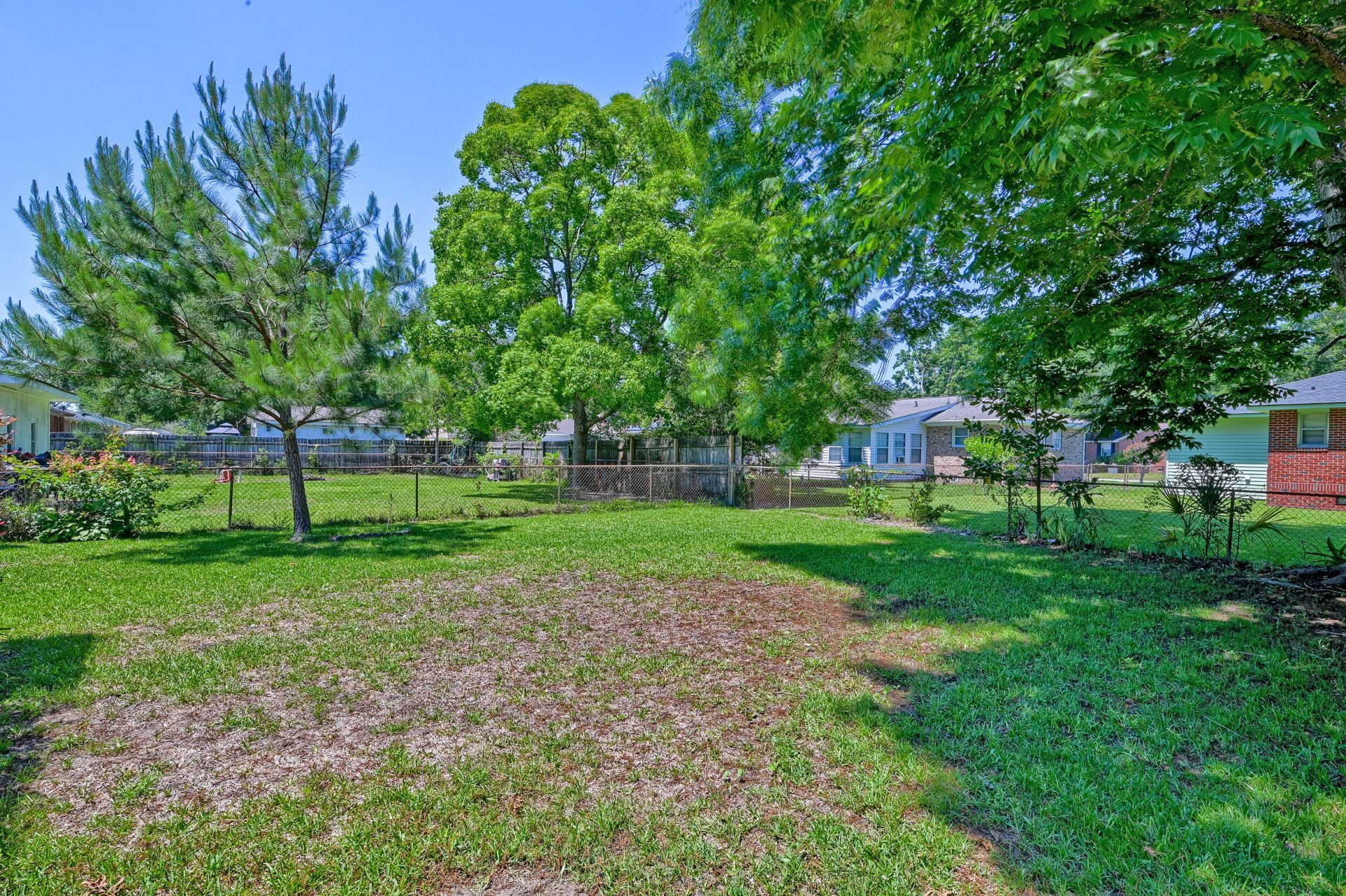 5310 Eileen Street Photo 44