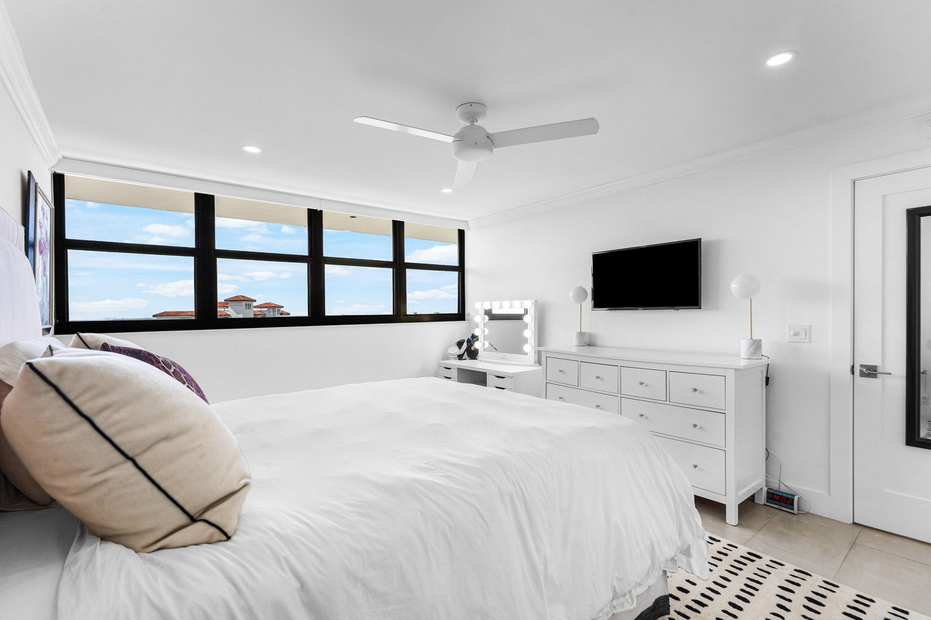 336 Golfview Road, Unit Ph 12, North Palm Beach, FL 33408 Photo