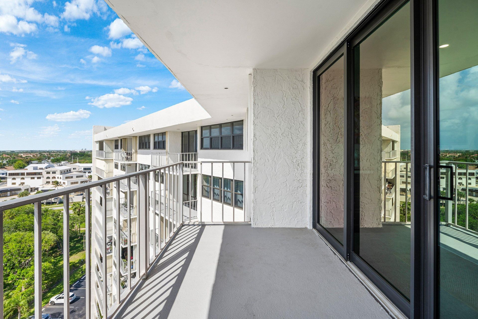 336 Golfview Road, Unit Ph 12, North Palm Beach, FL 33408 Photo