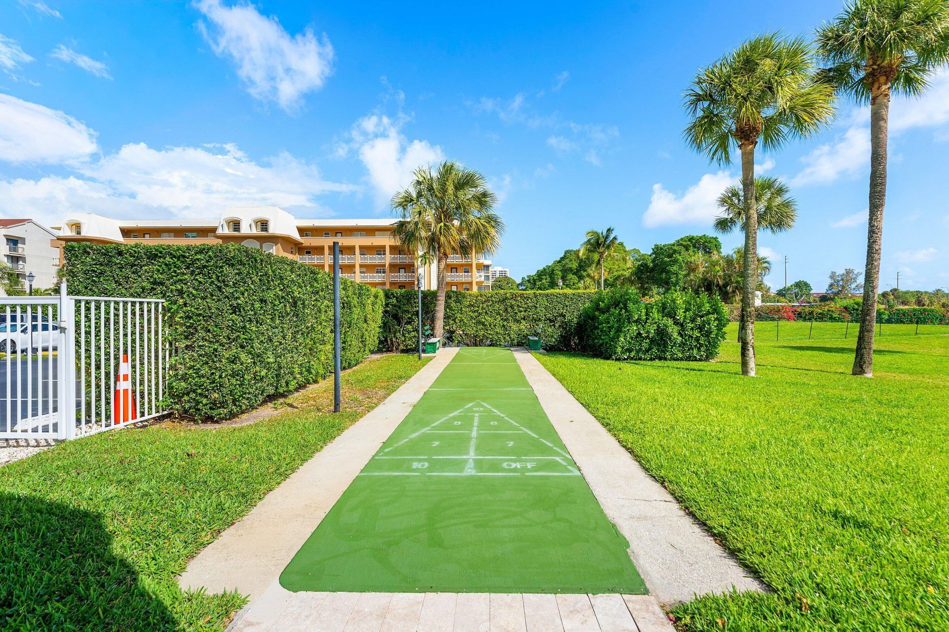 336 Golfview Road, Unit Ph 12, North Palm Beach, FL 33408 Photo