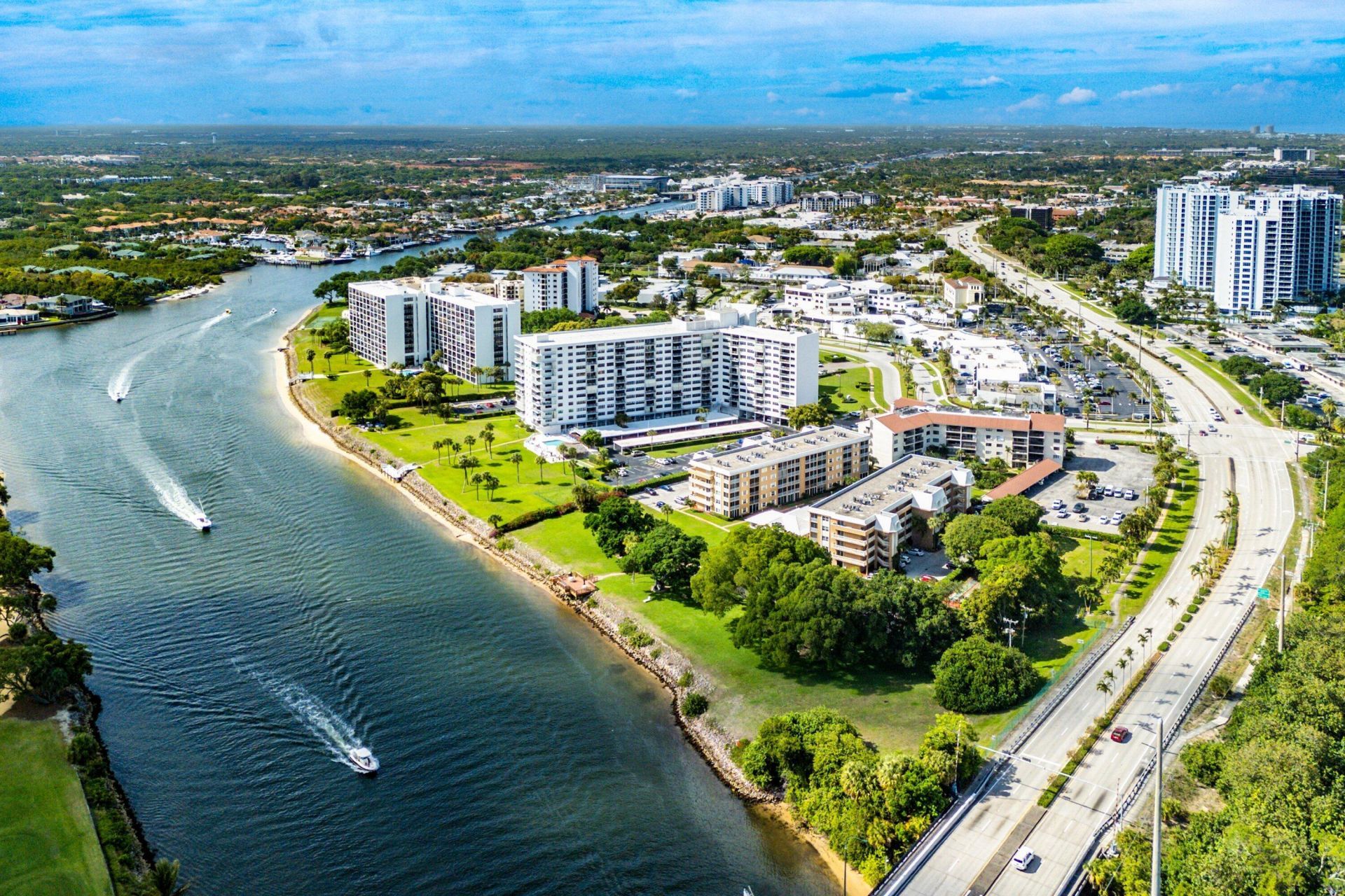 336 Golfview Road, Unit Ph 12, North Palm Beach, FL 33408 Photo