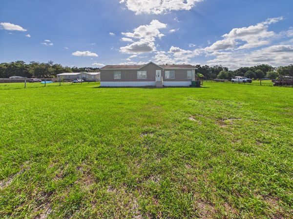17090 NW 38th Avenue, Okeechobee, FL 34972