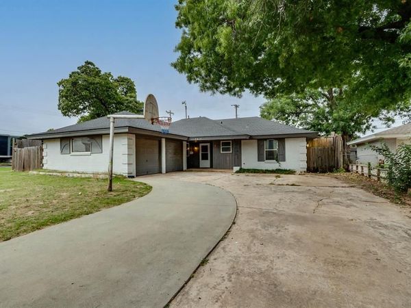 7017 NW 28th Street, Bethany, OK 73008