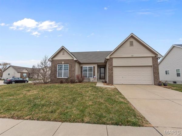 1001 HAWK RIDGE RUN , Shiloh, IL 62221