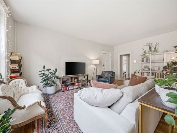36A St. Paul Street, Unit 1, Brookline, MA 02446