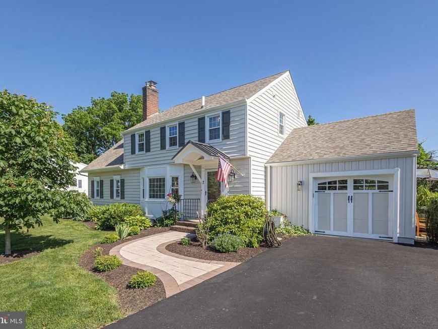 7 Colonial Ridge Drive, Yardley, PA 19067 Main Photo