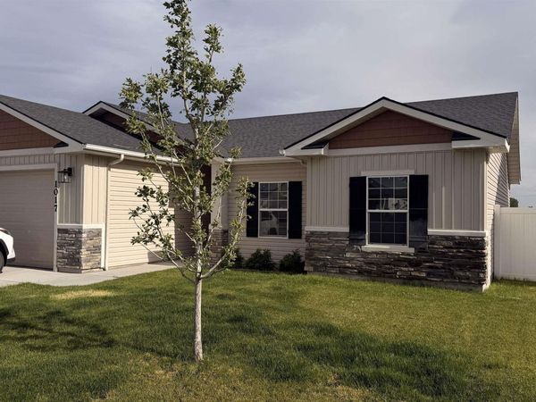 1017 Magnolia St., Burley, ID 83318