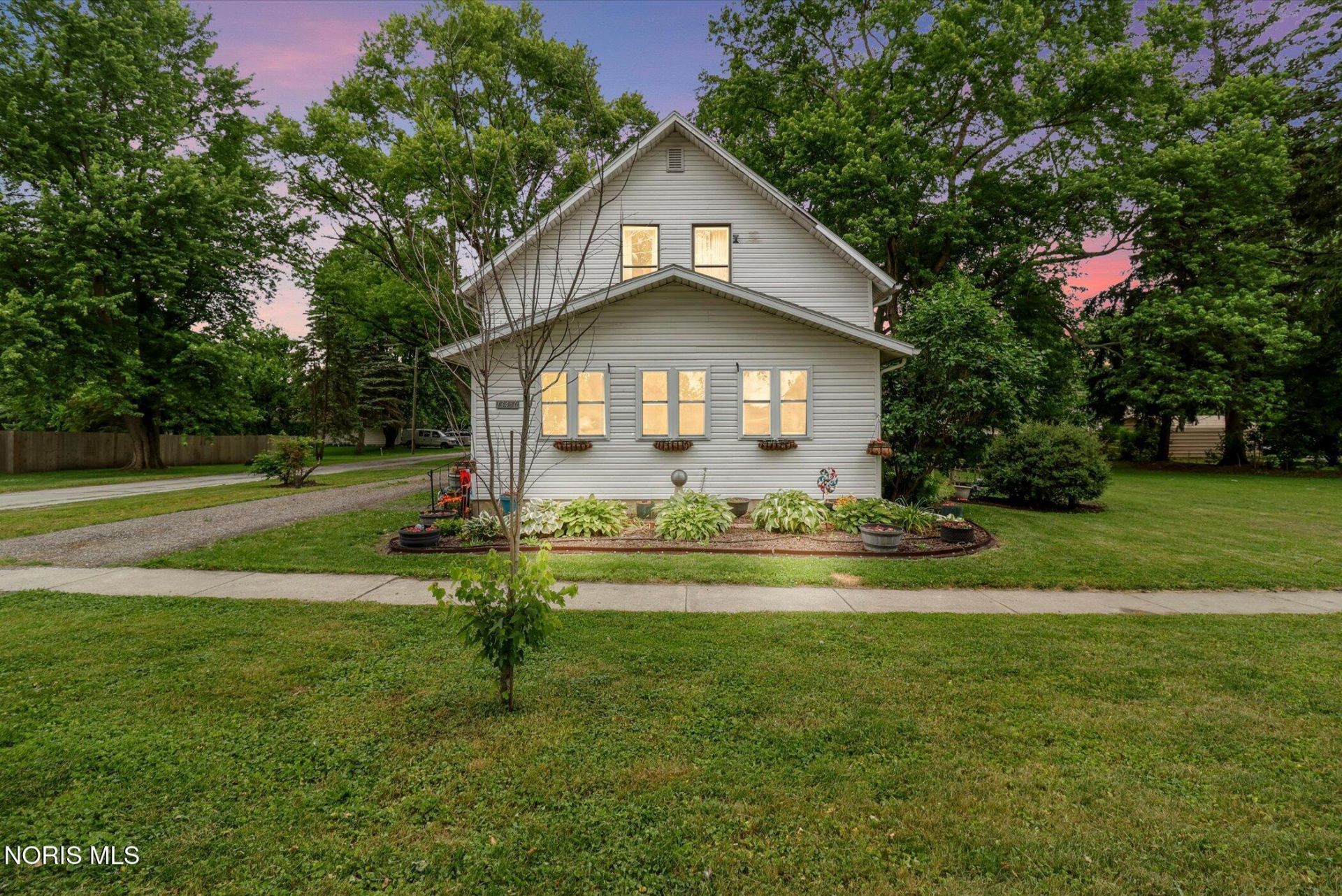 13450 Main Street, Weston, OH 43569 Main Photo
