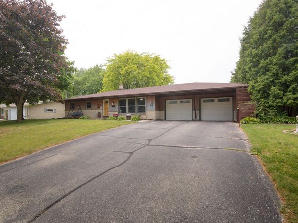 345 Wisconsin St, Mayville, WI 53050