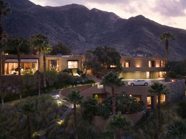 555 N Patencio Road, Palm Springs, CA 92262