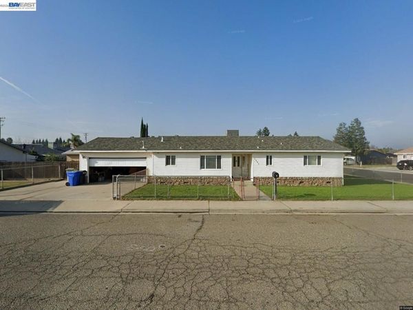 1351 S Orange St, Turlock, CA 95380