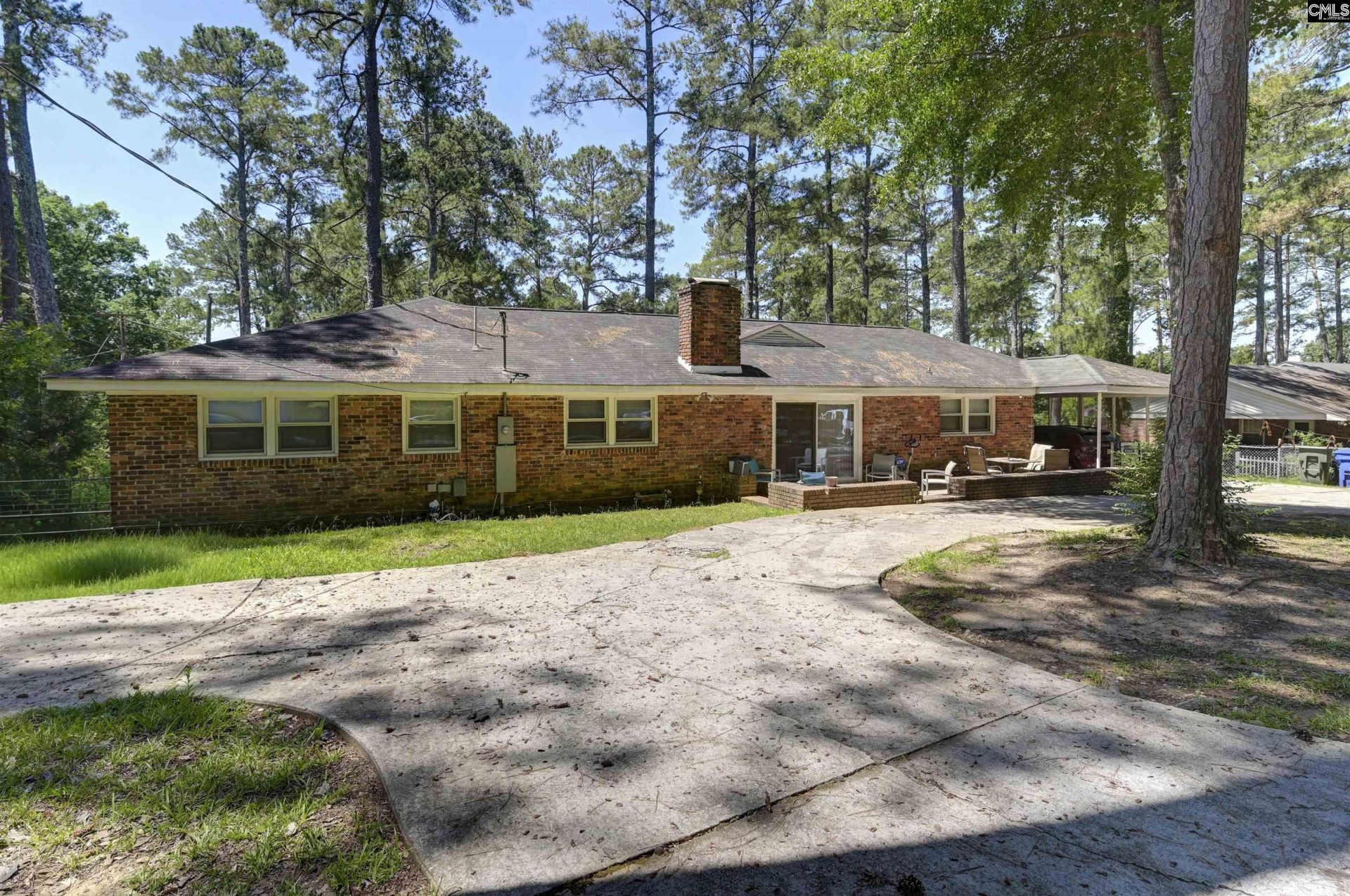 616 Amberly Road Photo 11