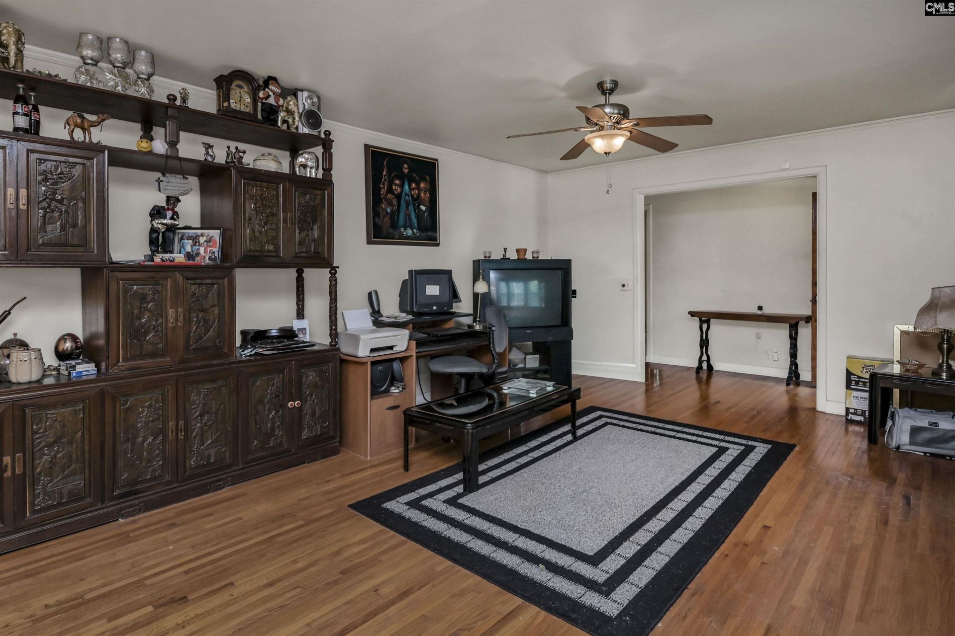 616 Amberly Road Photo 19