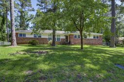 616 Amberly Road photo 4