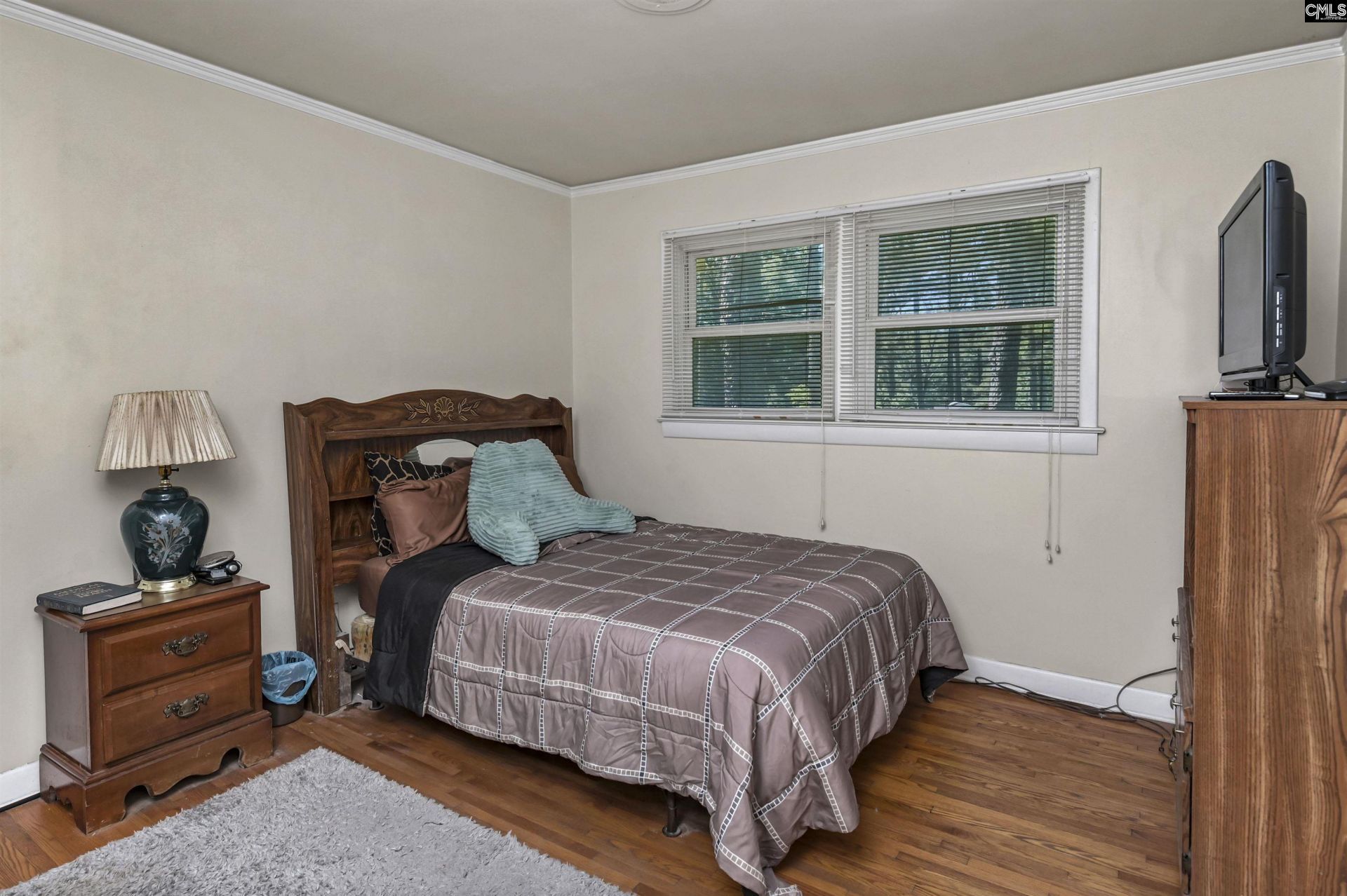 616 Amberly Road Photo 34