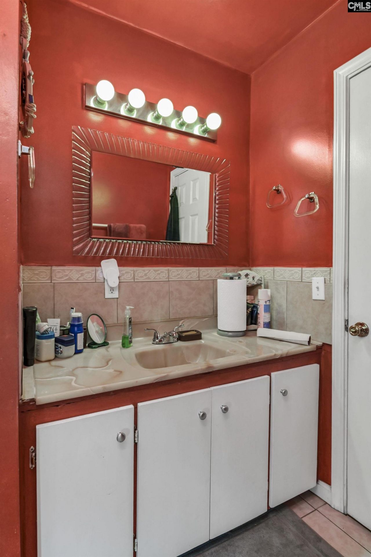 616 Amberly Road Photo 38
