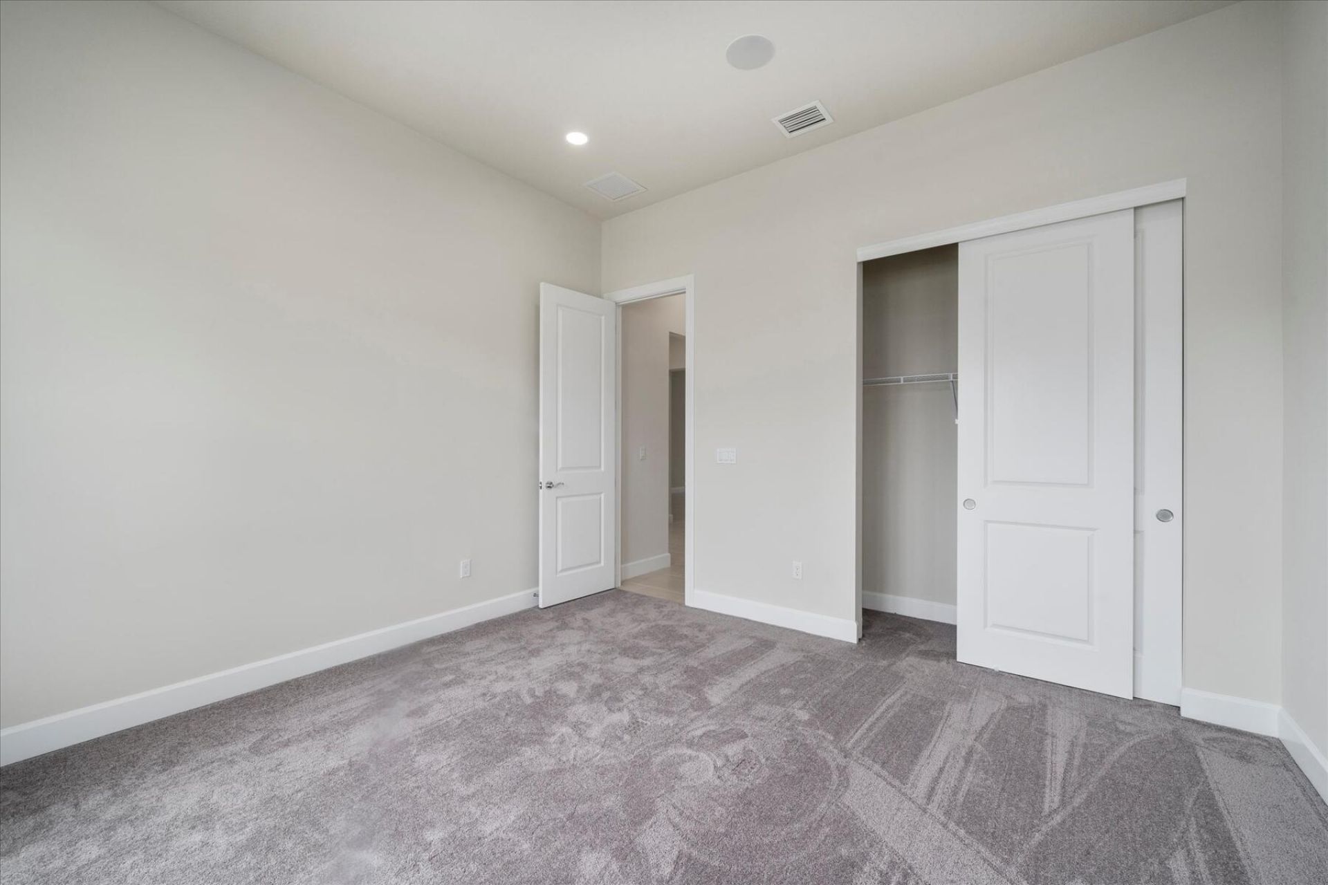 818 SE Courances Drive, Port Saint Lucie, FL 34984 Photo