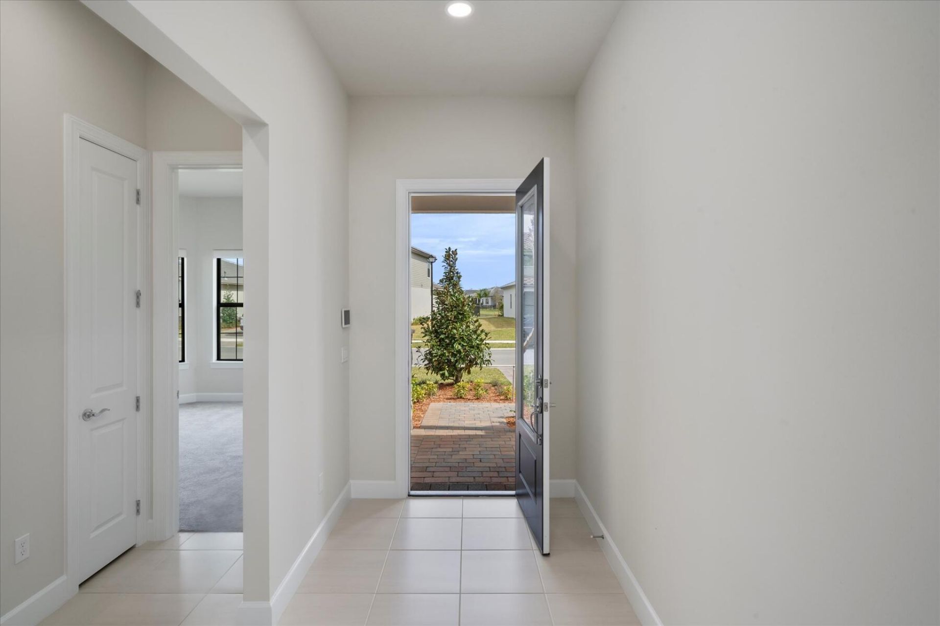 818 SE Courances Drive, Port Saint Lucie, FL 34984 Photo