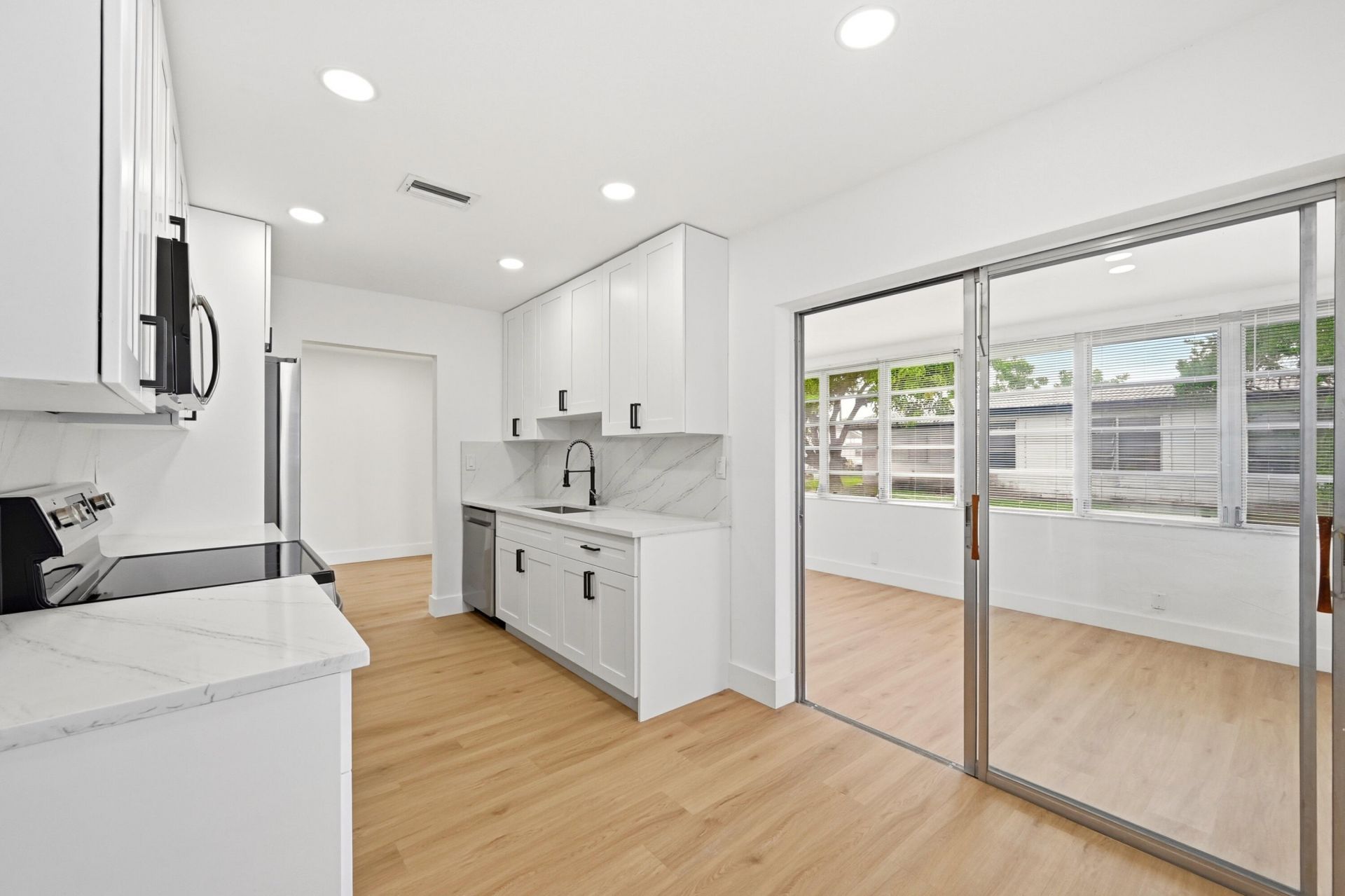8410 NW 59th Place, Tamarac, FL 33321 Photo