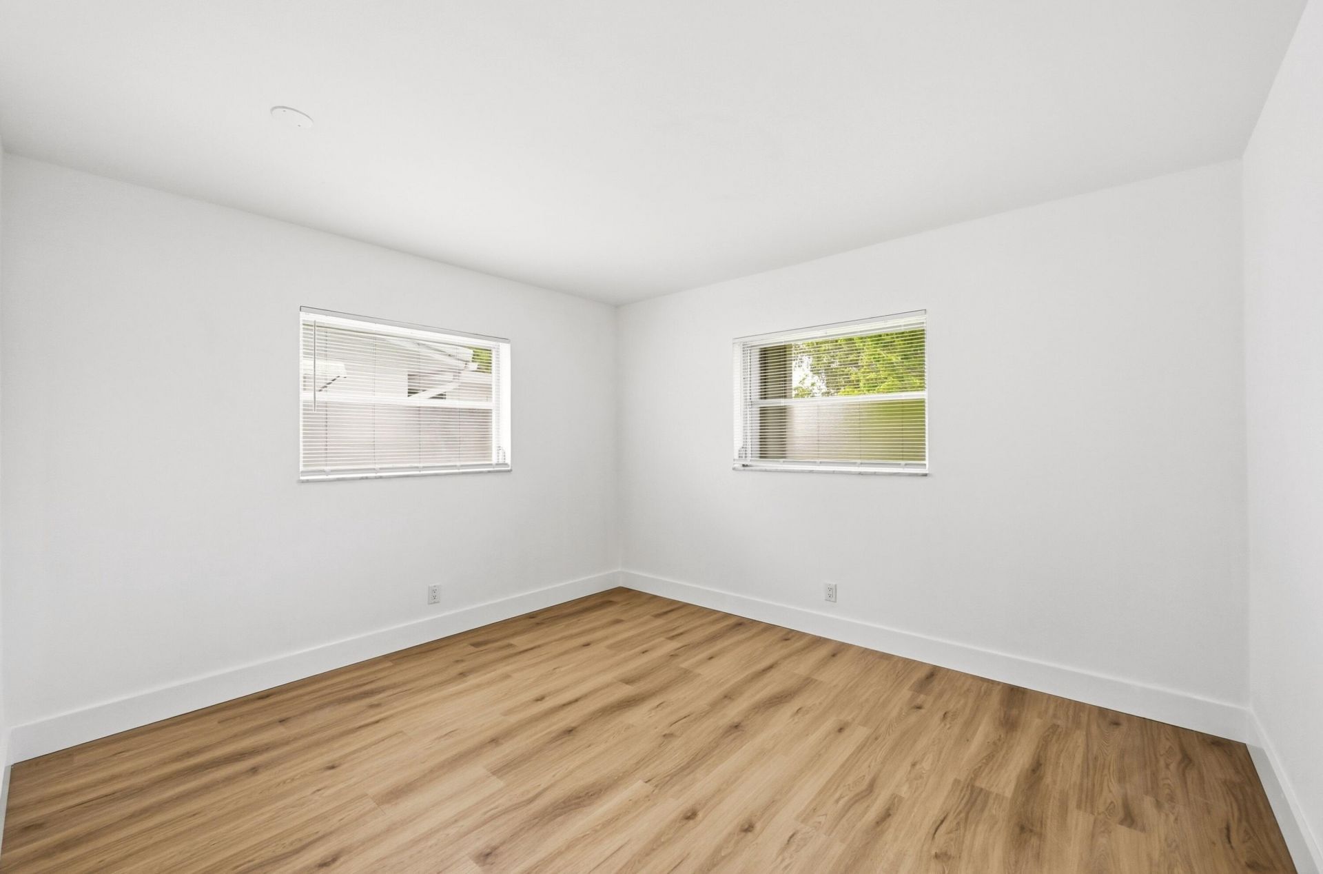 8410 NW 59th Place, Tamarac, FL 33321 Photo