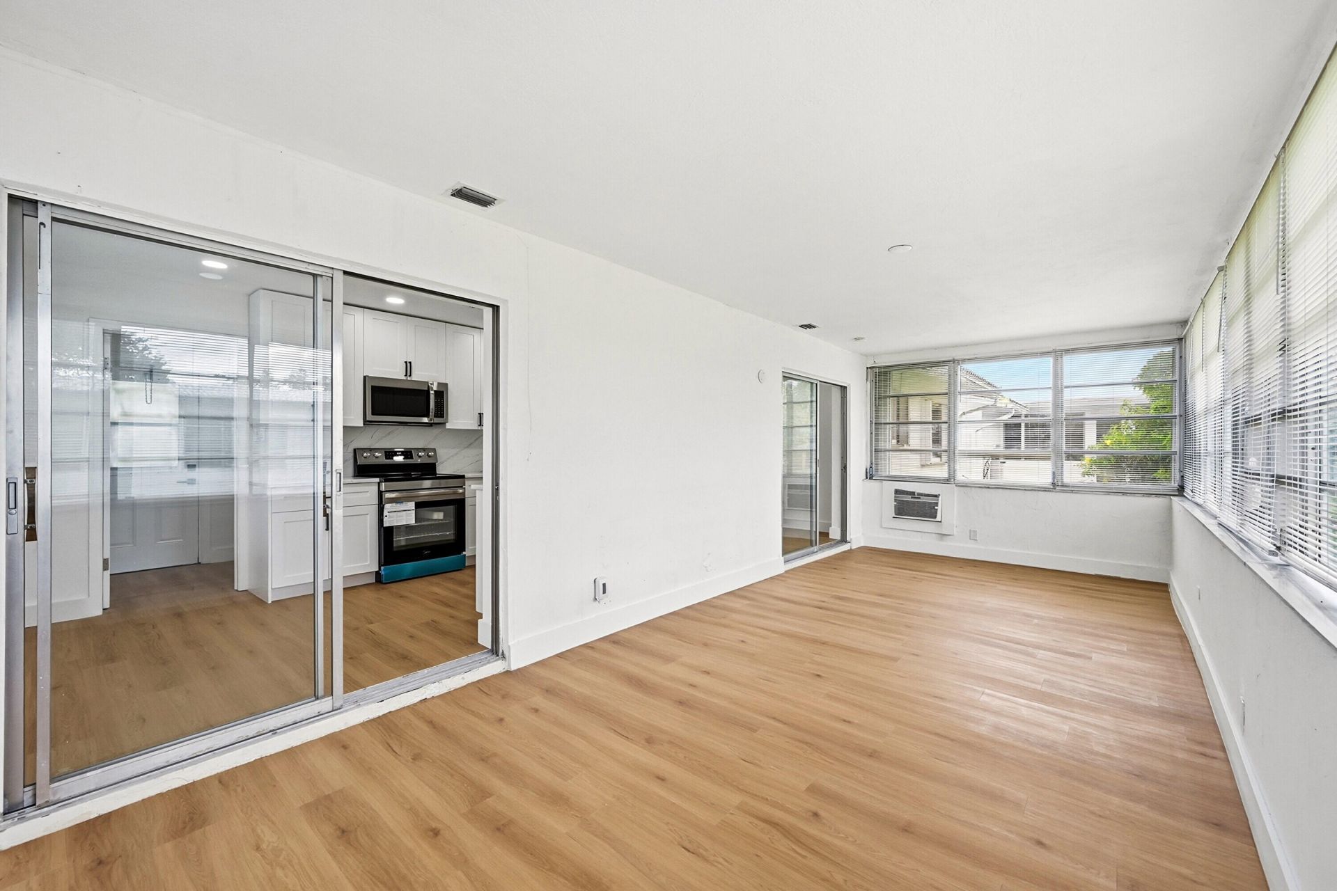 8410 NW 59th Place, Tamarac, FL 33321 Photo