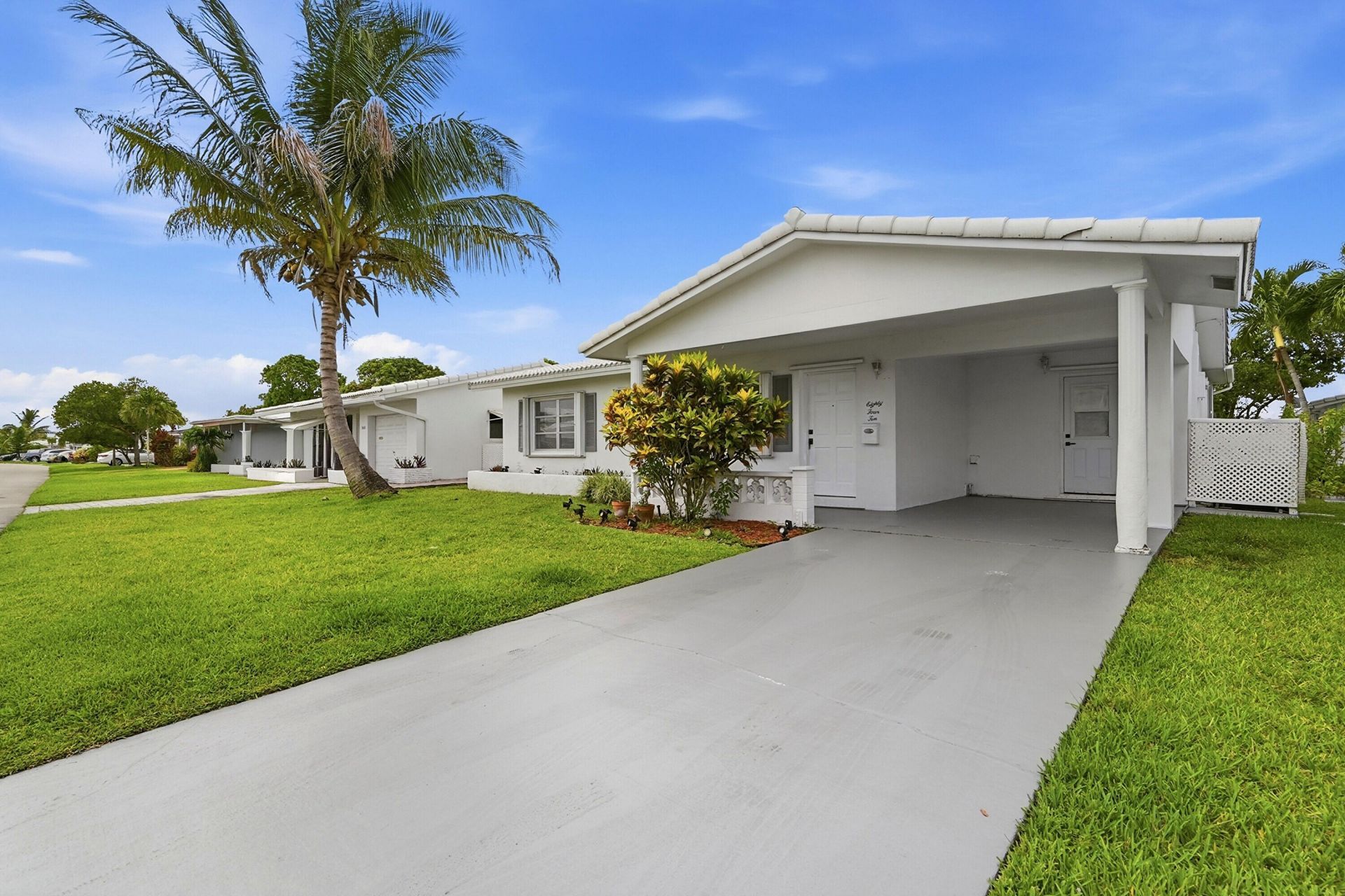 8410 NW 59th Place, Tamarac, FL 33321 Photo