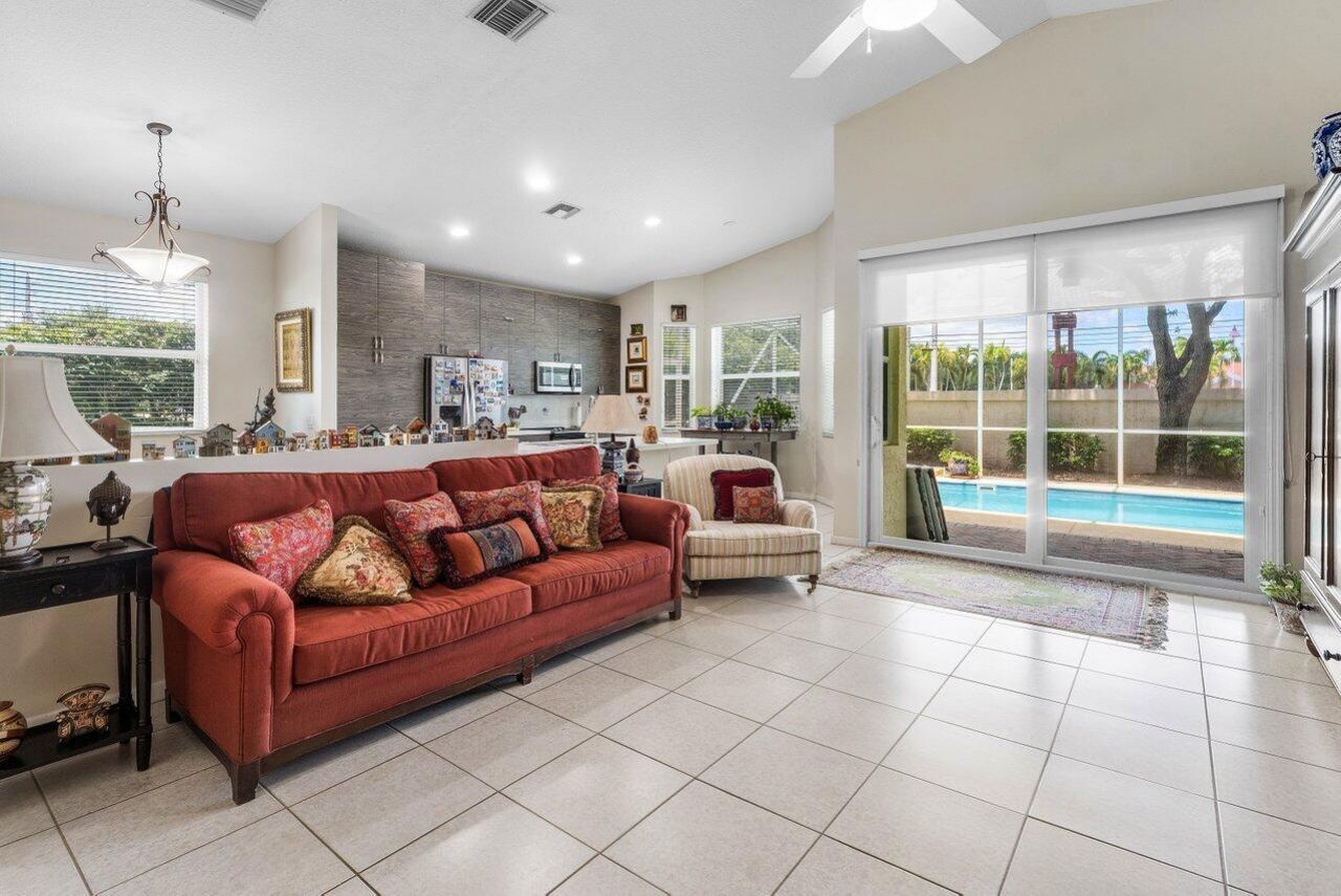 136 Hidden Hollow Terrace, Palm Beach Gardens, FL 33418 Photo