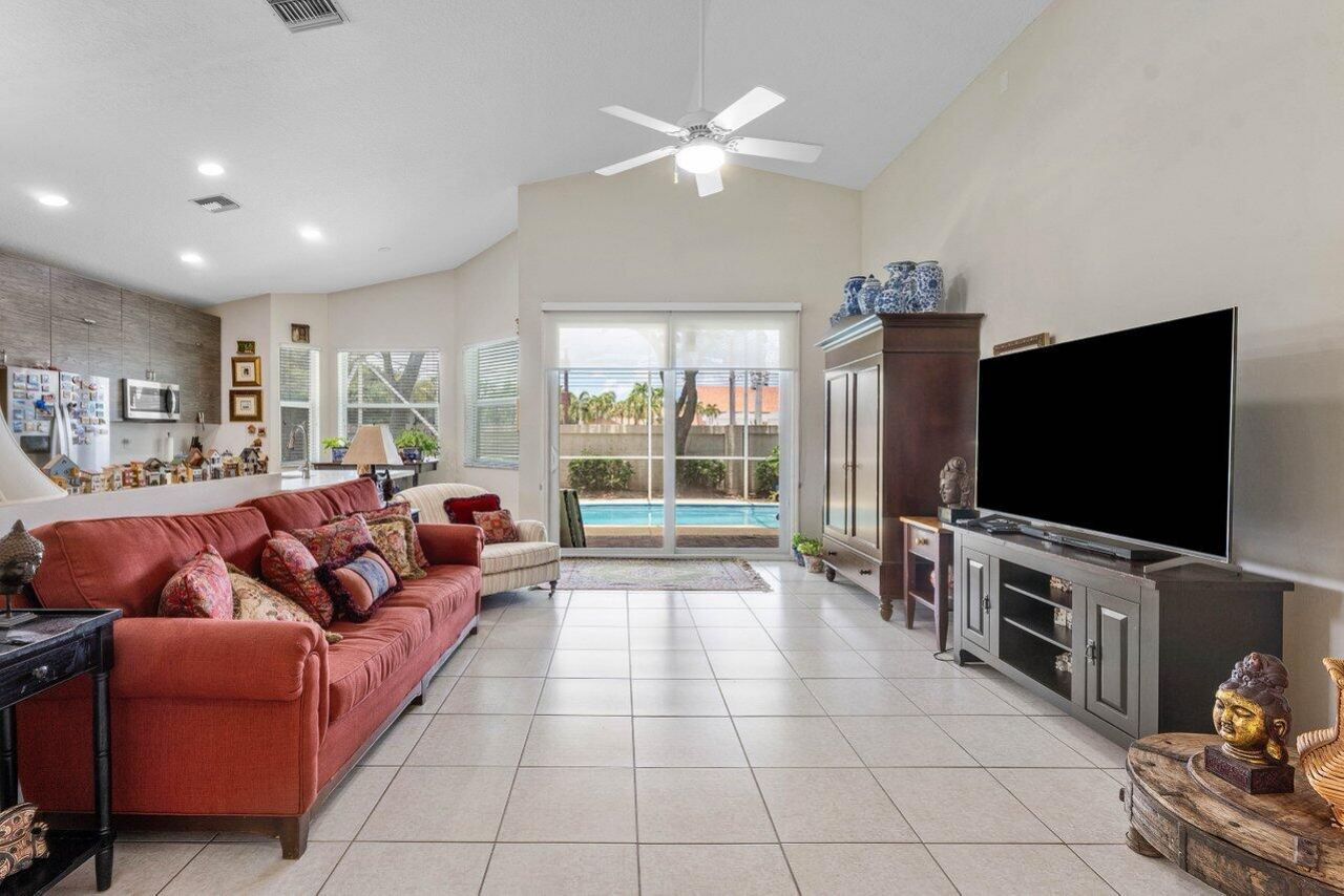 136 Hidden Hollow Terrace, Palm Beach Gardens, FL 33418 Photo