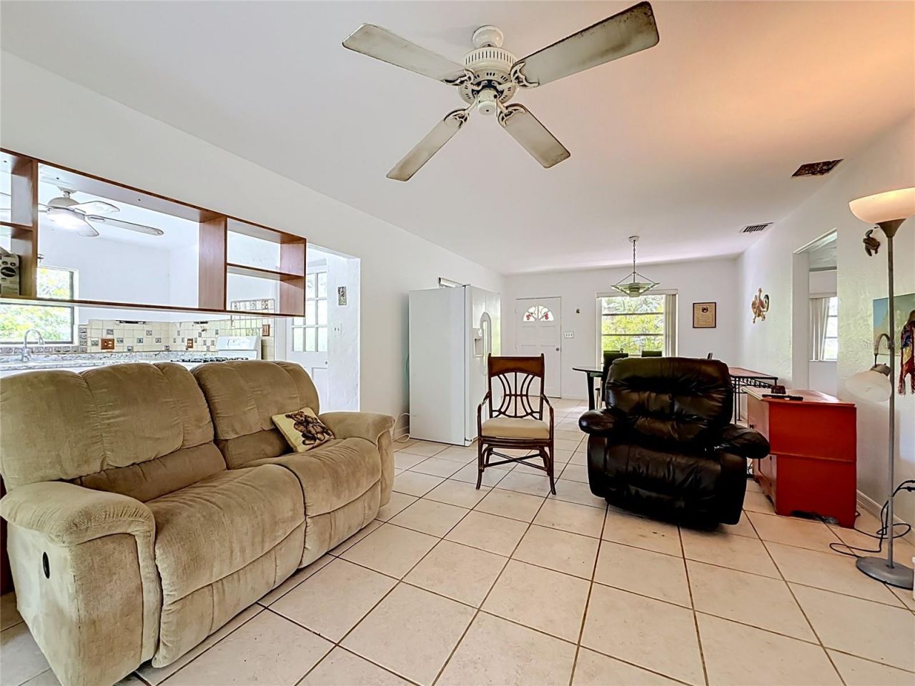 6330 Emerson Avenue S, Saint Petersburg, FL 33707 Photo