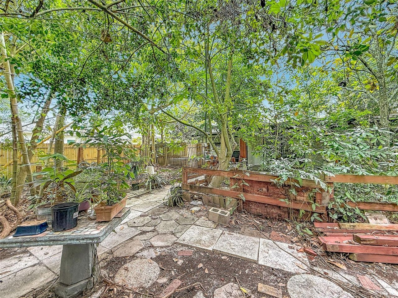 6330 Emerson Avenue S, Saint Petersburg, FL 33707 Photo