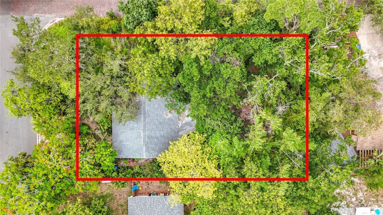 6330 Emerson Avenue S, Saint Petersburg, FL 33707 Photo
