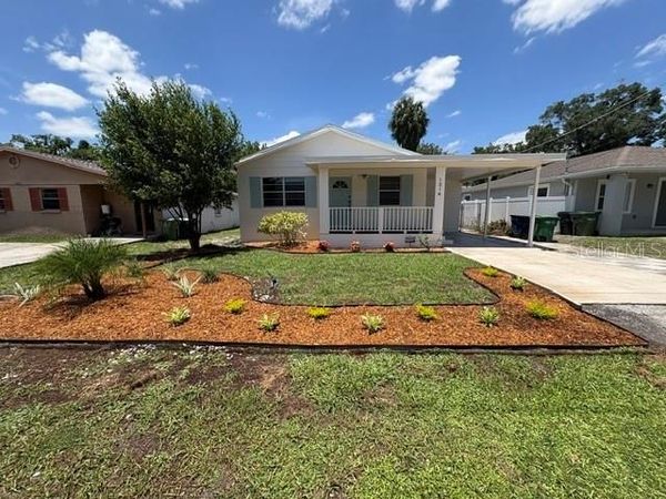 1014 E OKALOOSA AVENUE , TAMPA, FL 33604