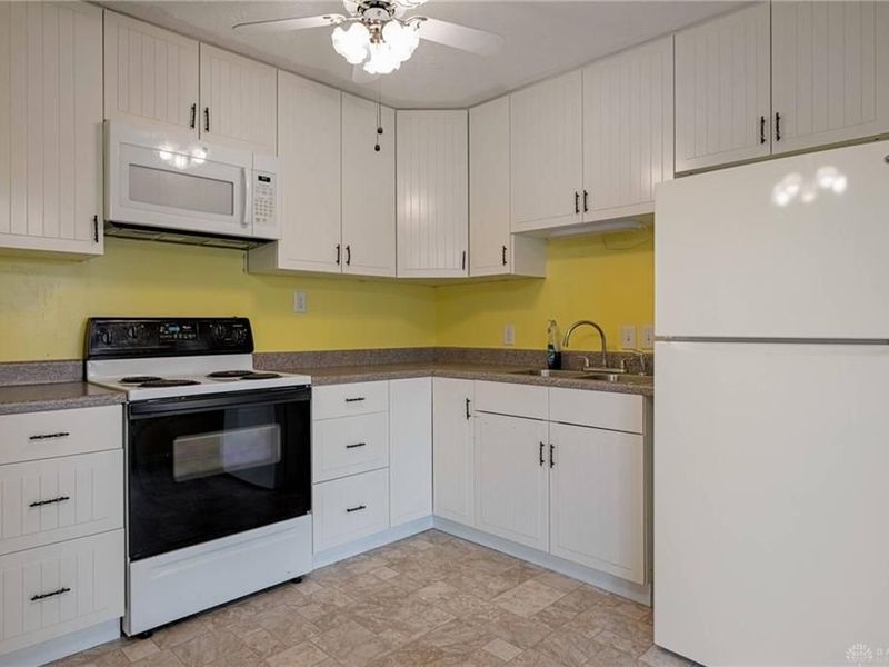 1689 Sioux Drive, Xenia, OH 45385 Photo 7