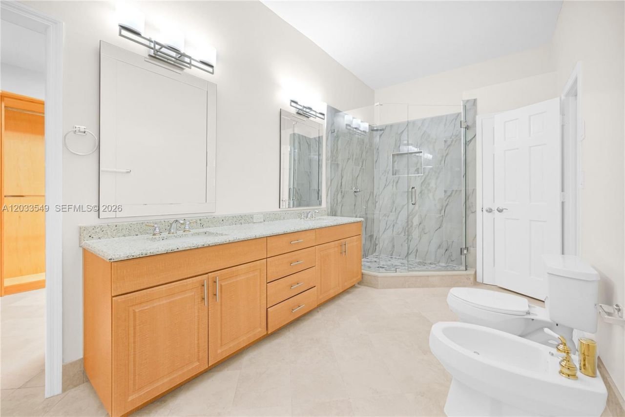1067 SW 92nd Ave , Unit 1067, Plantation, FL 33324 Photo