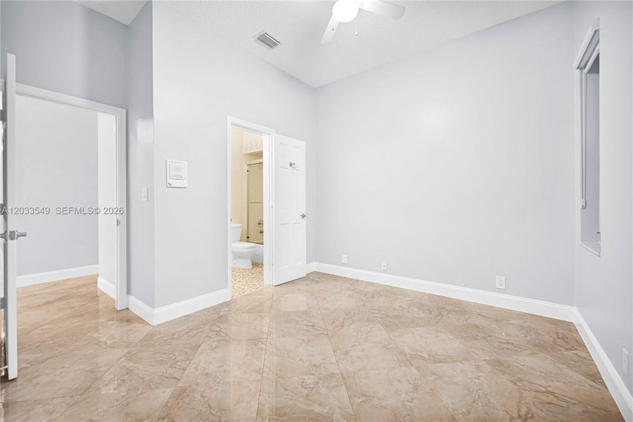 1067 SW 92nd Ave , Unit 1067, Plantation, FL 33324 Photo