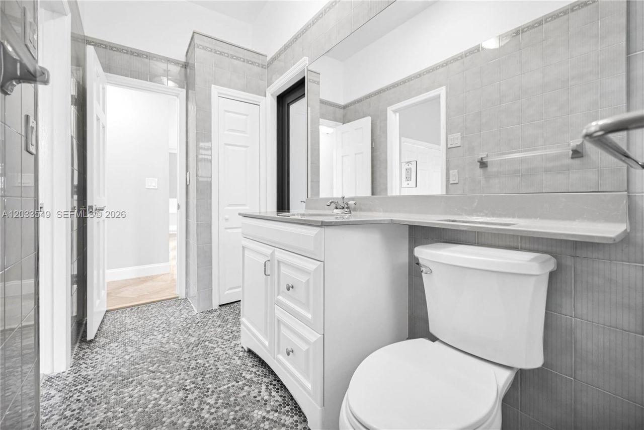 1067 SW 92nd Ave , Unit 1067, Plantation, FL 33324 Photo