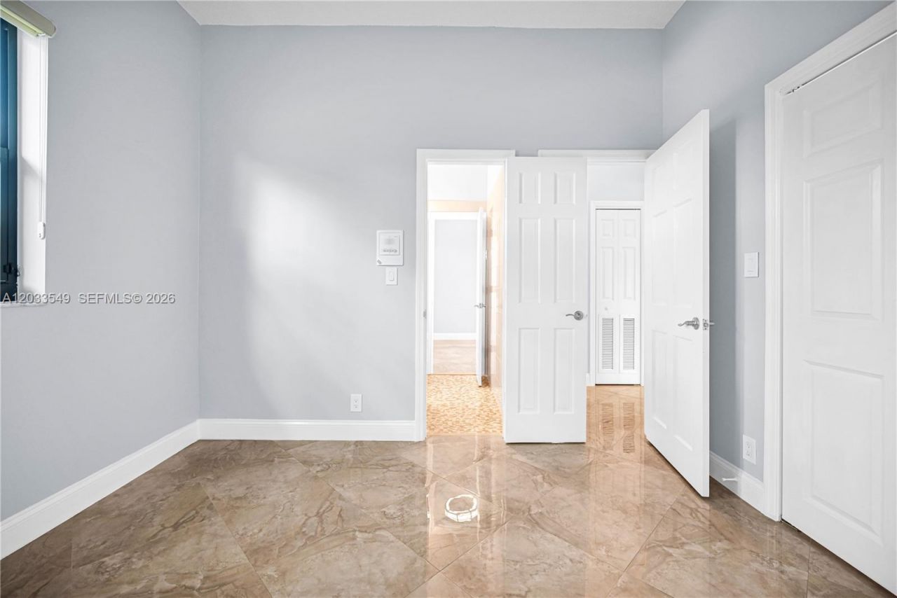 1067 SW 92nd Ave , Unit 1067, Plantation, FL 33324 Photo