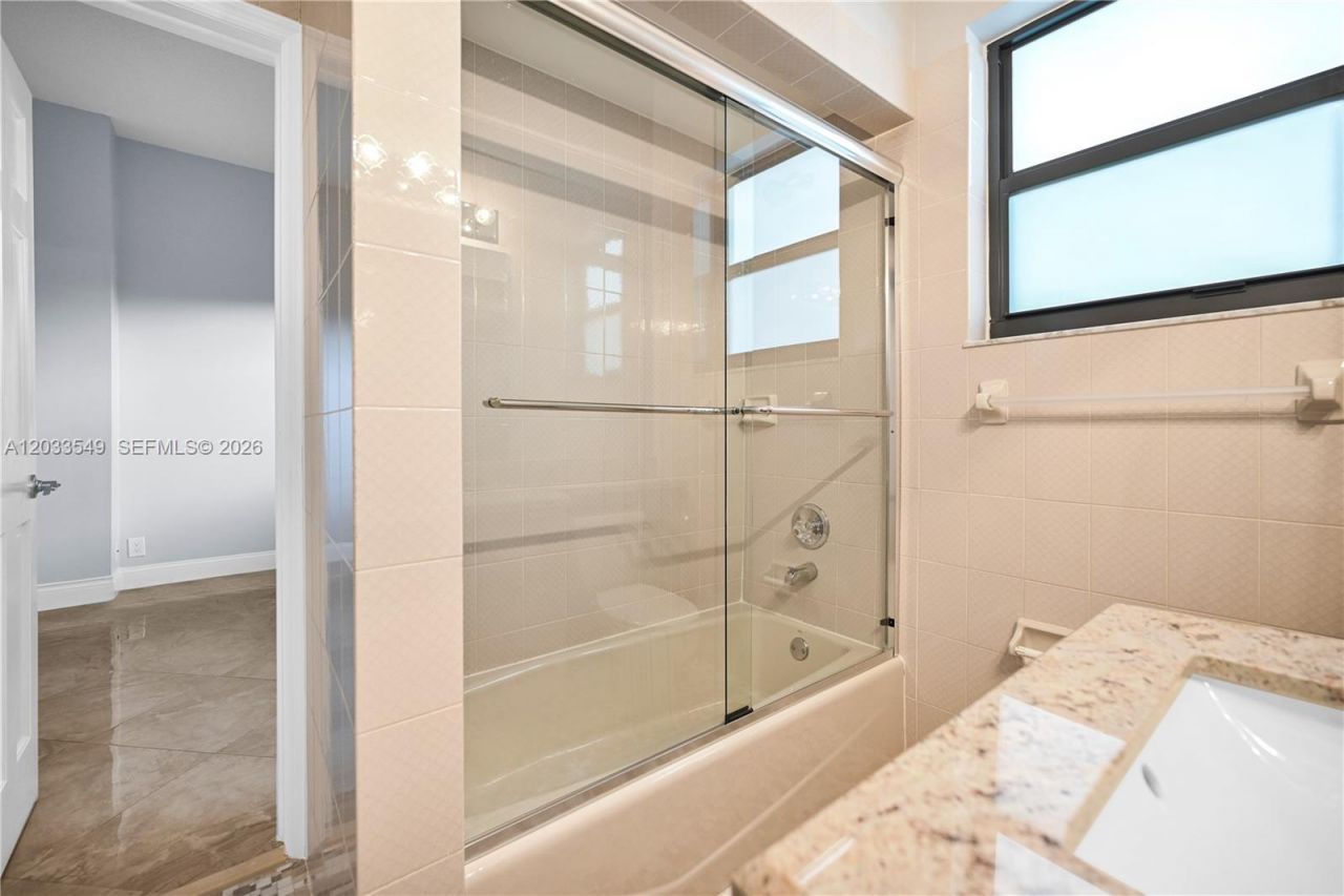 1067 SW 92nd Ave , Unit 1067, Plantation, FL 33324 Photo