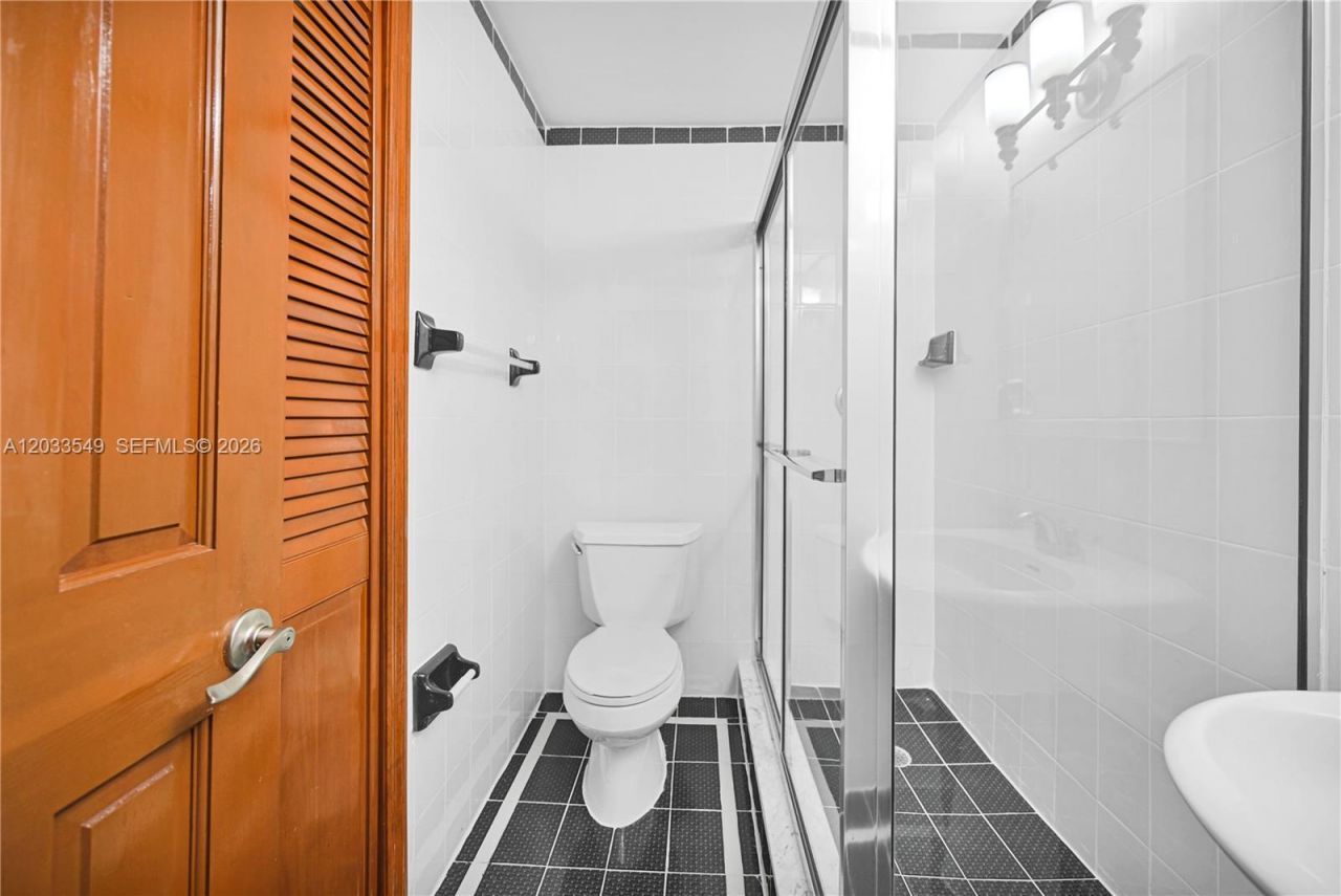 1067 SW 92nd Ave , Unit 1067, Plantation, FL 33324 Photo